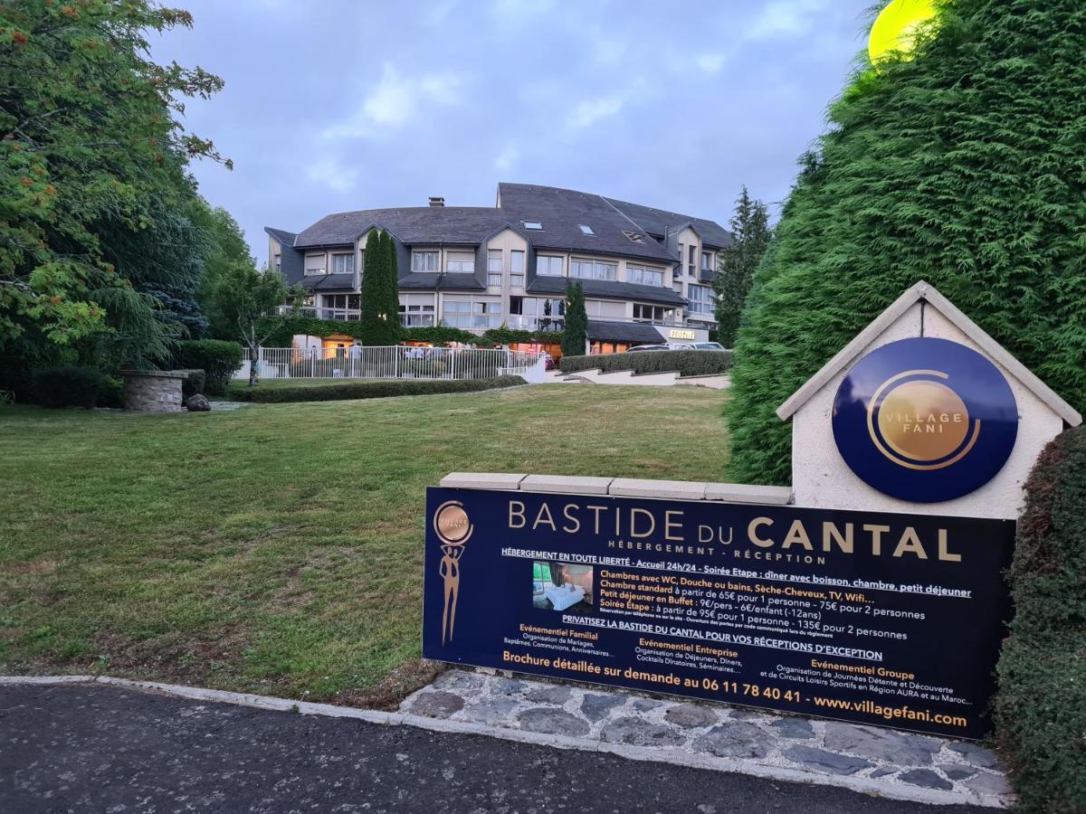 Bastide Du Cantal Salers Esterno foto